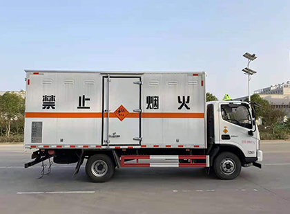 老河口爆破器材运输车
