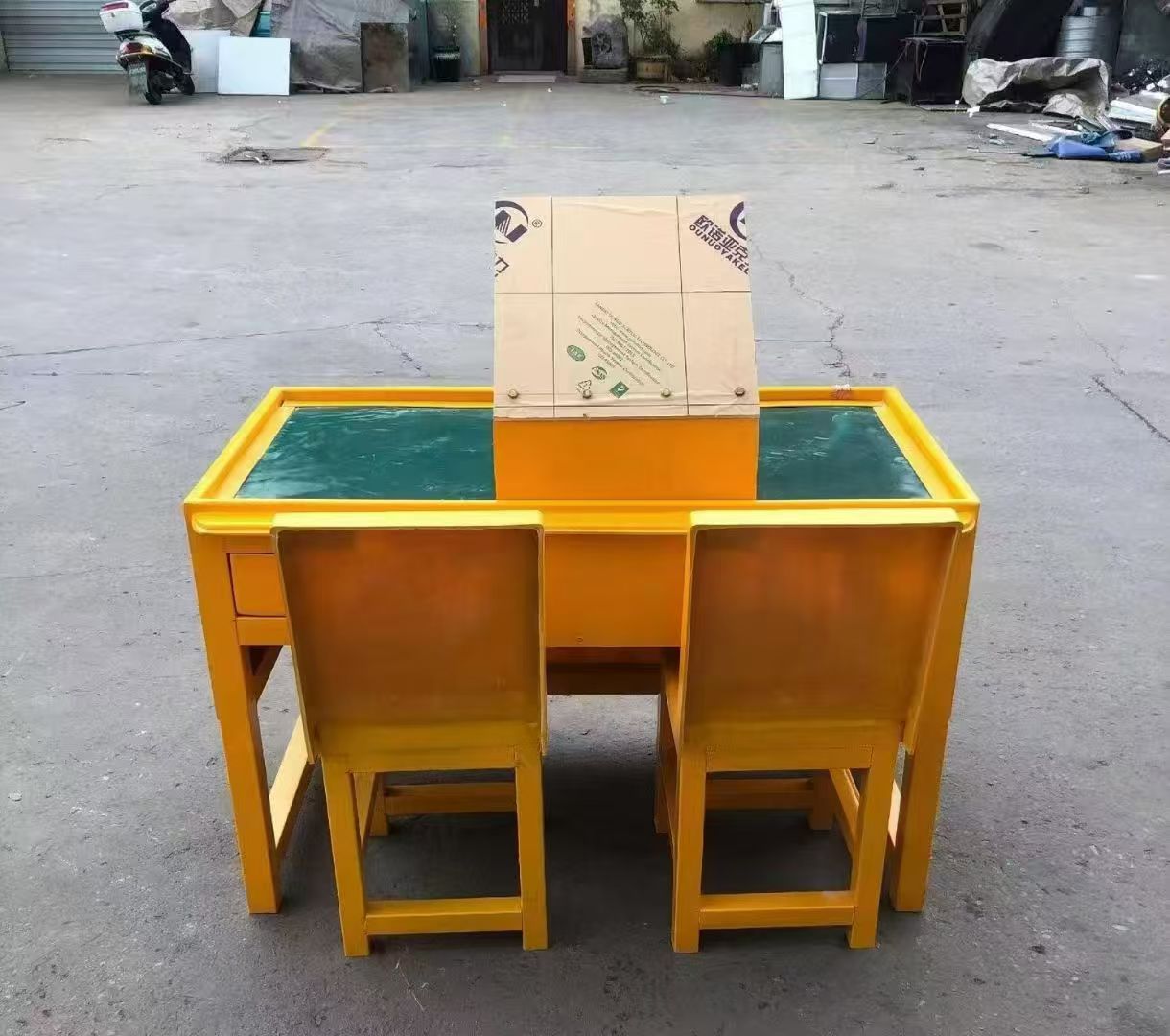 老河口防静电导通桌井下煤矿火工品发放桌：危险品流转的安全守护者